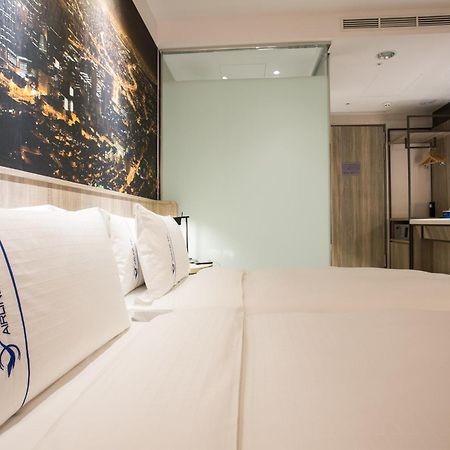 Airline Inn - Kaohsiung Station Ngoại thất bức ảnh