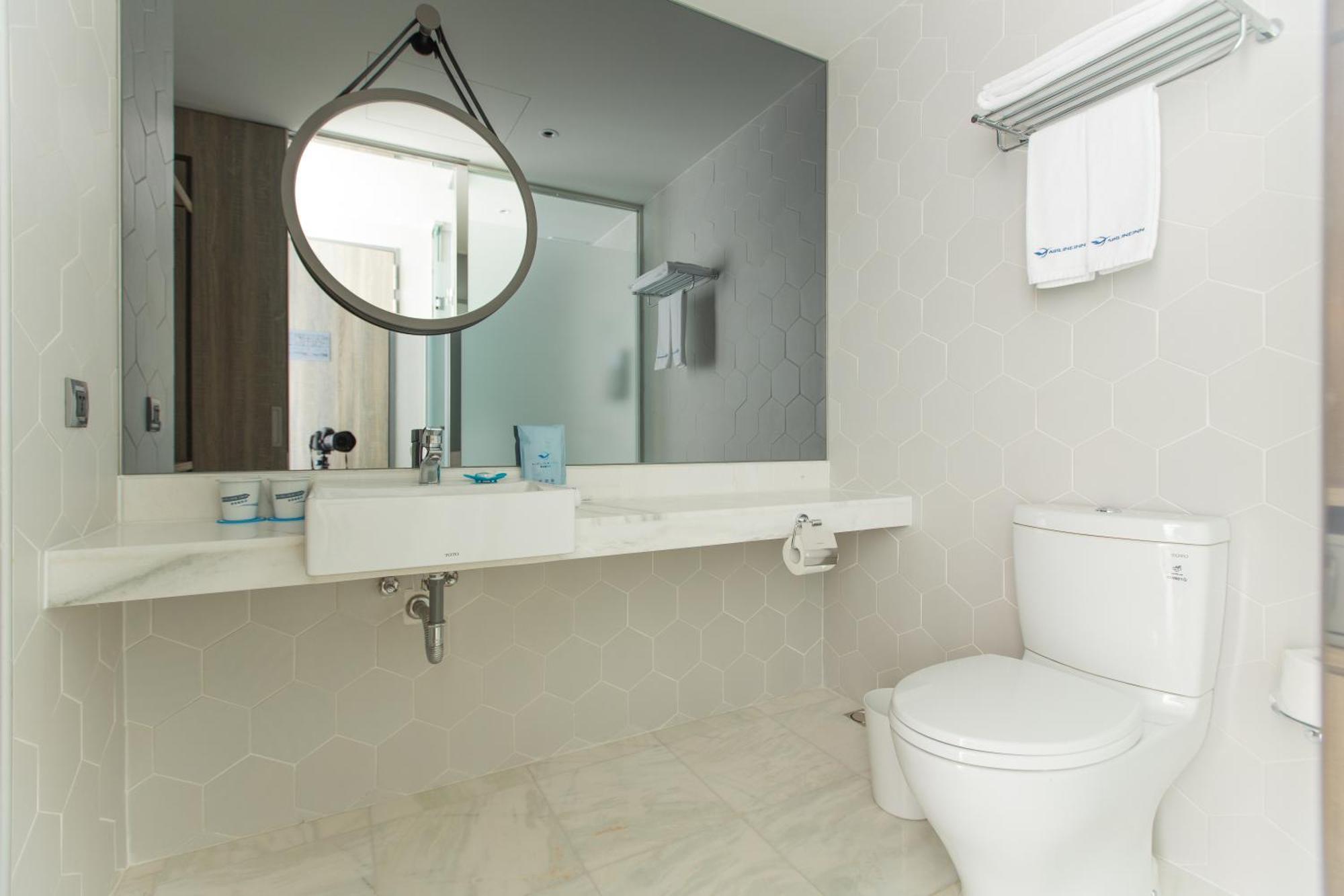 Airline Inn - Kaohsiung Station Ngoại thất bức ảnh