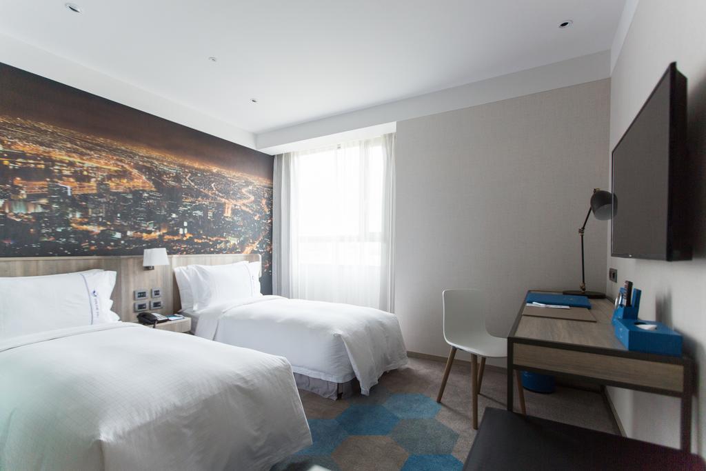 Airline Inn - Kaohsiung Station Ngoại thất bức ảnh